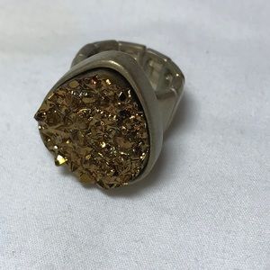 BCBG Druzy style ring, gold tone stretch band, size 7 through 8